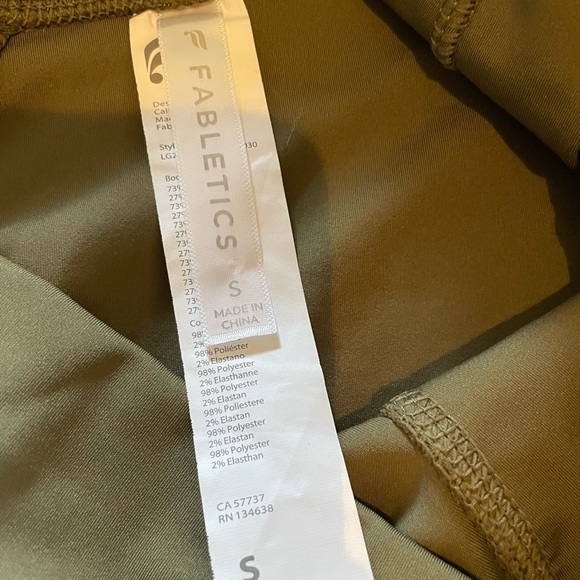 Fabletics Motion365+ high-waisted Moto legging size small in dark moss - Picture 4 of 5